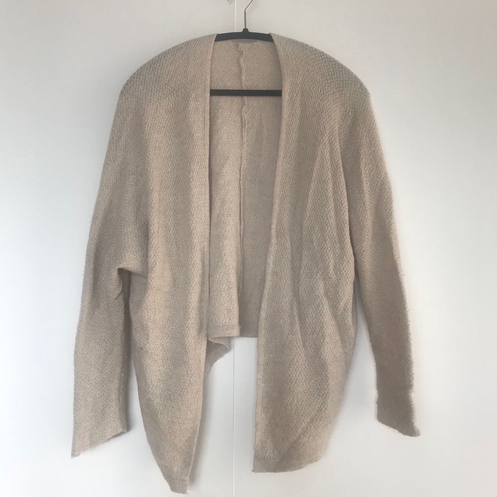 BRANDY MELVILLE HIGH/LOW CARDIGAN